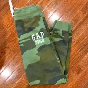 GAP Kids CAMO Joggers